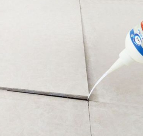 呼和浩特瓷砖空鼓维修公司分享卫生间瓷砖脱落的原因可能有以下几点